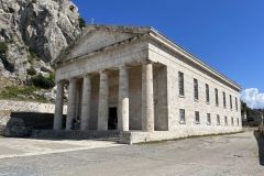 Corfu-Town-Old-Fortress-Saint-George-kirik